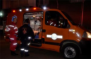 Bomberos que atendían emergencia fueron arrollados por motociclista ebrio