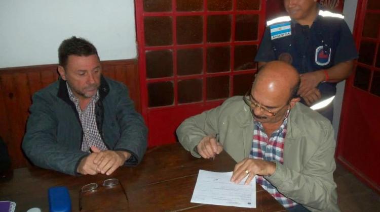 La municipalidad hizo una donación de $30.000 para los Bomberos Voluntarios de Santa Lucia
