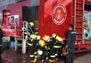 Bomberos Voluntarios se someten a una exigente capacitación