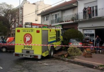 Una autobomba chocó contra seis vehículos en avenida Independencia