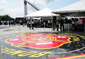 Inauguran centro de adiestramientos para bomberos