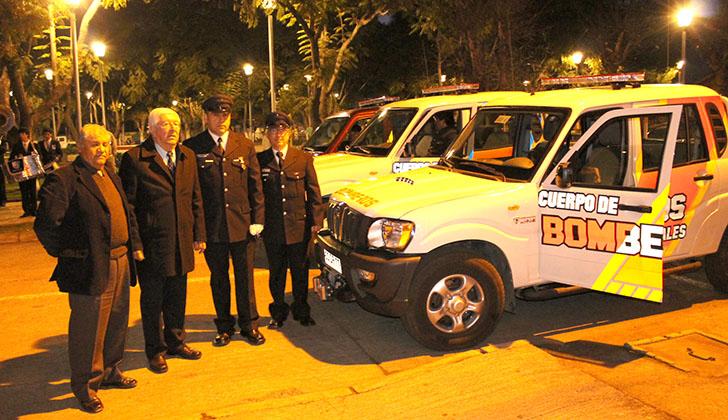 Con entrega de móviles a sus compañías se celebró el Día del Bombero