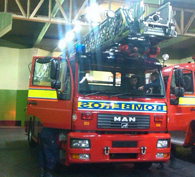 Bomberos Voluntarios de San Francisco Solano presentaron una nueva unidad escalera