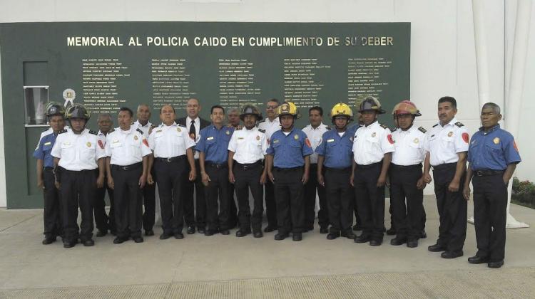 En el Día Nacional del Bombero, anuncian beneficios a quienes ejercen esta noble labor