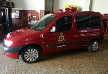 Bomberos Voluntarios de Sarandi adquirió una camioneta O Km