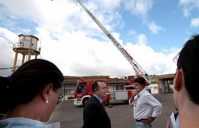 Bomberos de Don Benito estrenan un camión escalera