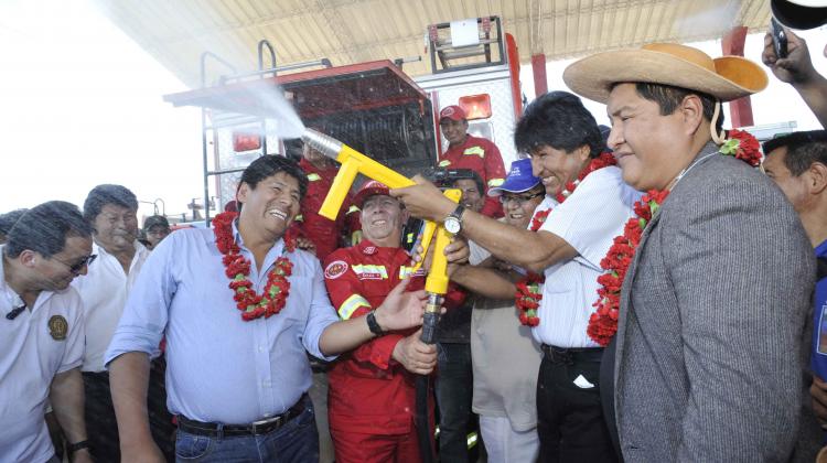 Presidente inaugura la nueva unidad de Bomberos en Yacuiba