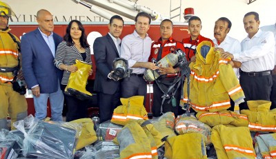 (DMPC) recibió una máquina bombera y muchas herramientas