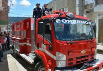 Nueva máquina de bomberos para La Plata