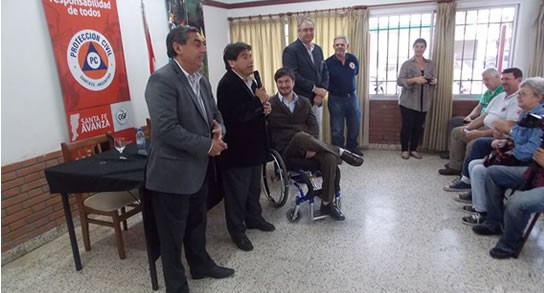 Entregan aportes a 44 Asociaciones de Bomberos Voluntarios