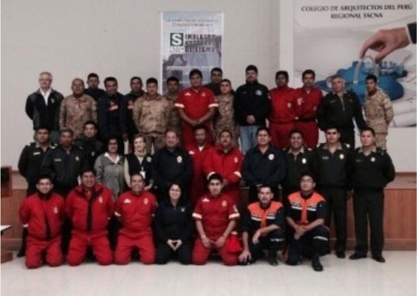 Curso binacional sobre sistema comando de incidentes realizan Bomberos de Peru y Chile
