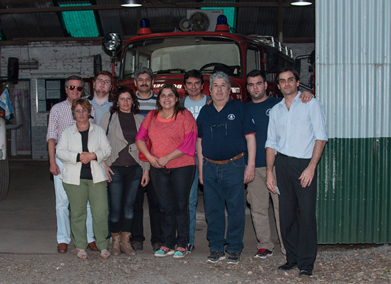 Entrega de un subsidio a Bomberos Voluntarios de Lima