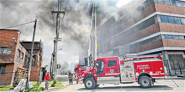 Bomberos, ‘bajo fuego’ por sospechas de corrupción