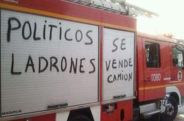 Ordenan a los bomberos vigilar sus parques durante 24 horas