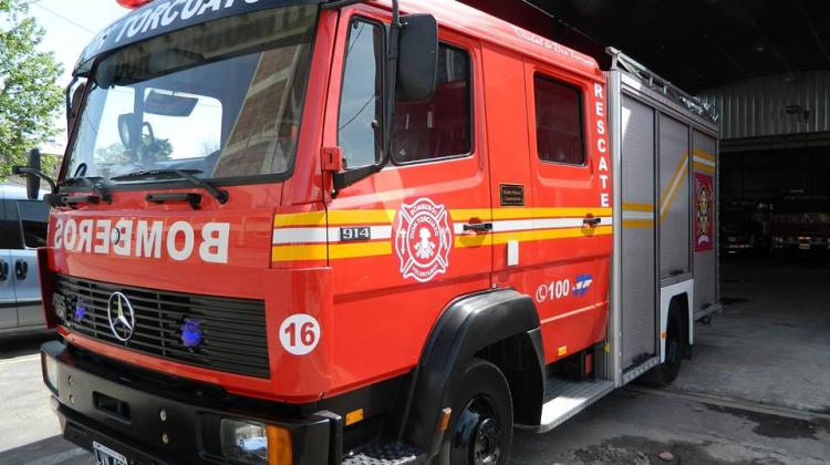 Bomberos Voluntarios de Don Torcuato tiene una nueva autobomba