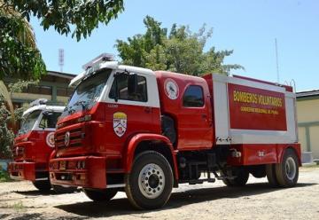 Llegaron las dos primeras autobombas para Compañías de Bomberos de la región