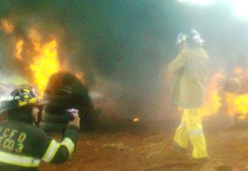 Siete aspirantes a bomberos sufren quemaduras durante practica