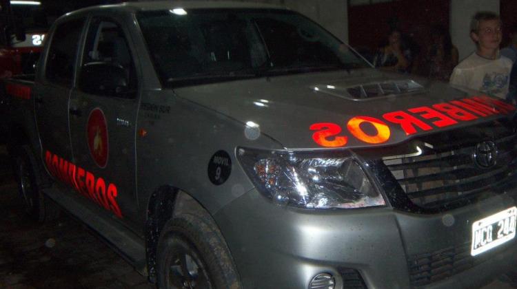 Bomberos Voluntarios de Copetonas adquieren una nueva camioneta