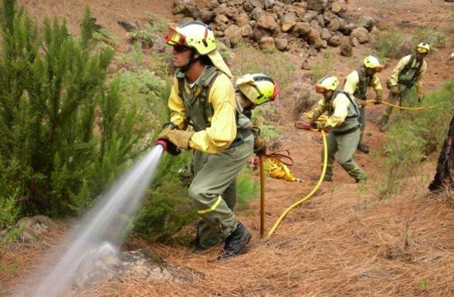 Protesta de los bomberos forestales de Castilla-La Mancha