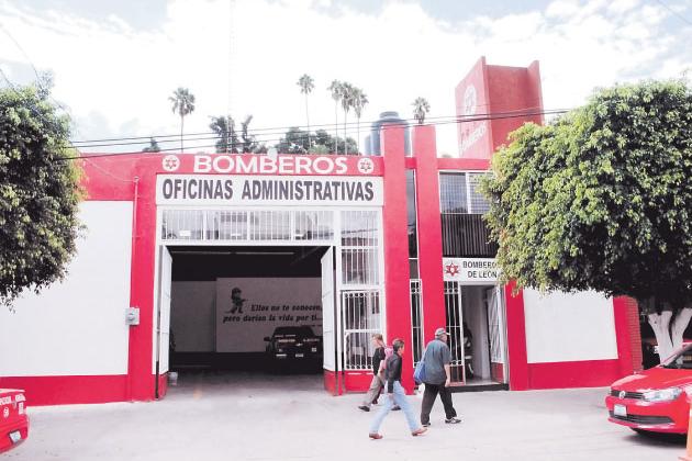 Los bomberos de León tienen nuevas oficinas administrativas.