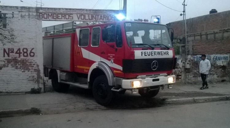 Bomberos de Monterrico cuentan con nueva autobomba