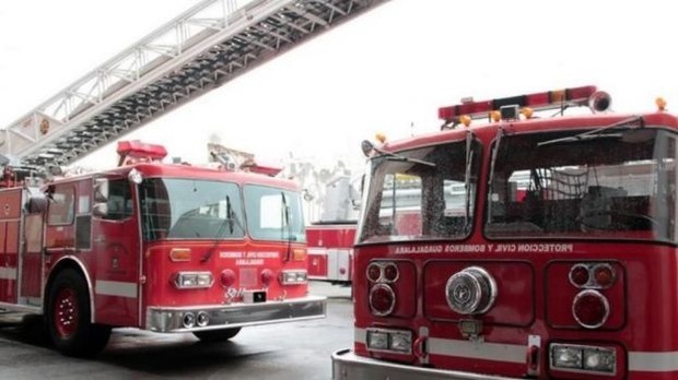 Llega unidad extintora de Bomberos a Hermosillo