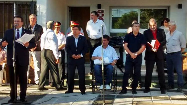 Emotivo acto de Bomberos Voluntarios de Carcarañá festejó sus 50 años