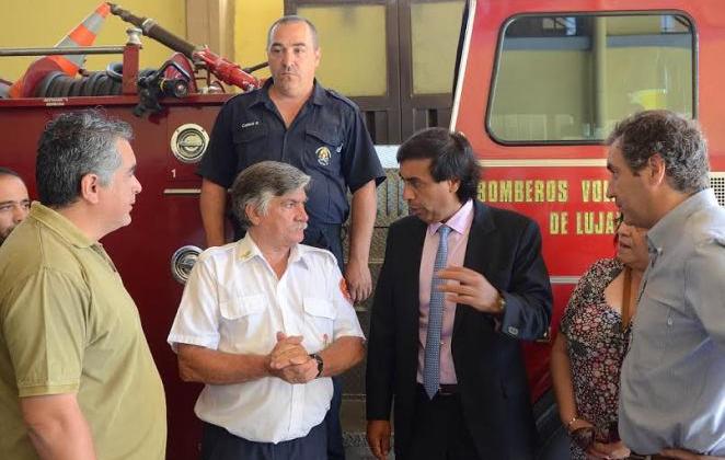 Bomberos recibió equipamiento del programa “ARBA Social”