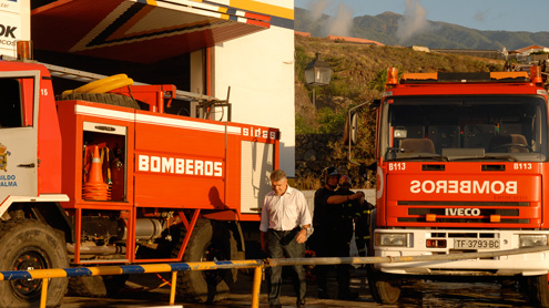 Los bomberos no tienen vehículos para incendios y rescates en altura