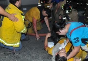 Bomberos heridos recibieron el alta médica