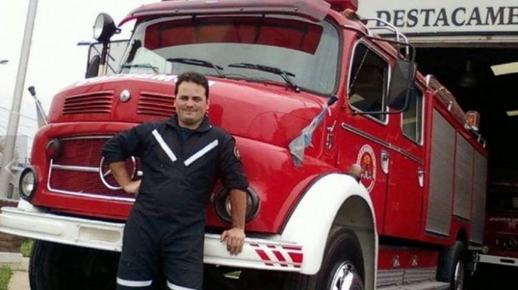 Asesinaron a un bombero para robarle la moto