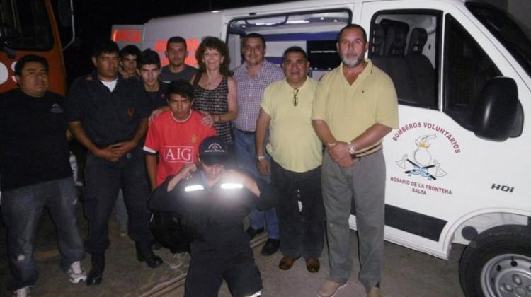 Los bomberos voluntarios de R. de la Frontera sumaron una ambulancia de alta complejidad