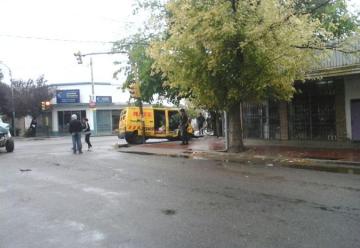 Vehículo de bomberos voluntario de Tunuyan chocó cuando iba a un rescate