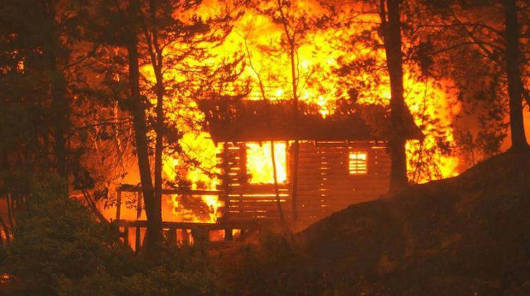 Incendio en en Puerto Patriada y el Desemboque consume viviendas de pobladores