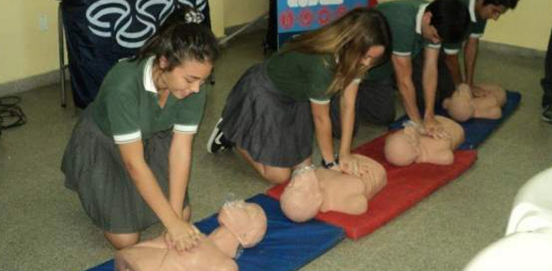 Bomberos Voluntarios de Ituzaingó capacitan a docentes en RCP