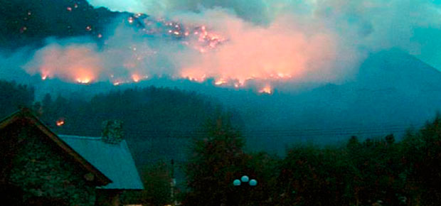 Incendios en Chubut: El Sistema Nacional de bomberos voluntarios en alerta