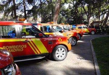 17 nuevos vehículos, un robot y una apiladora para el cuerpo de bomberos