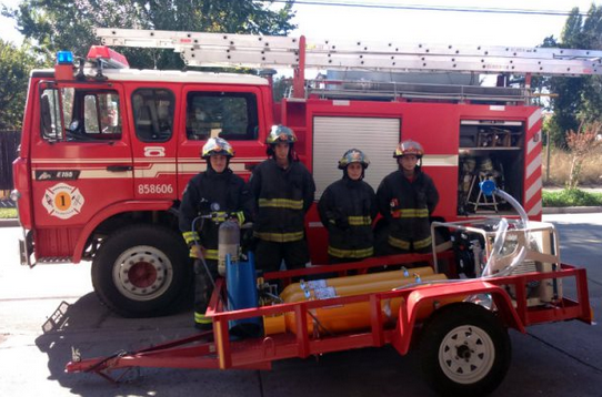 Bomberos de Placilla recibieron una moderna cascada