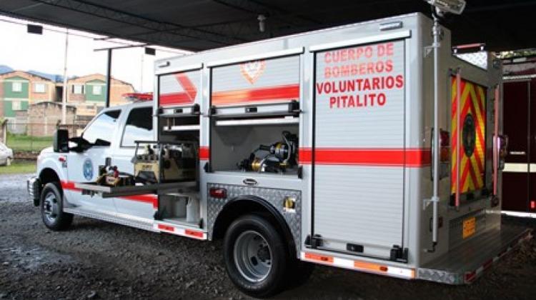 Entregan máquina de rescate para Cuerpo de Bomberos de Pitalito