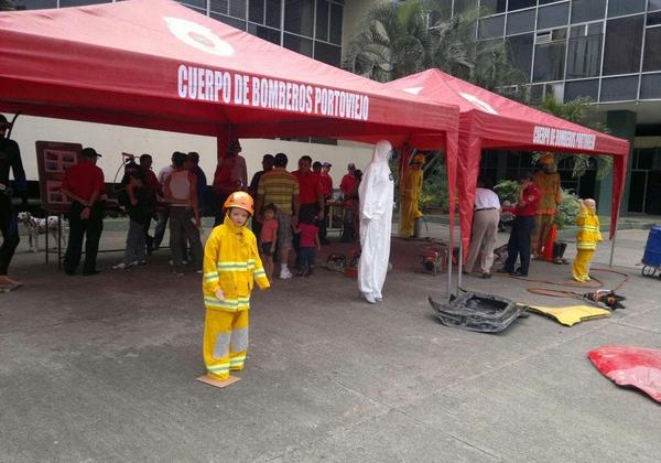 Bomberos de Portoviejo defienden su autonomía