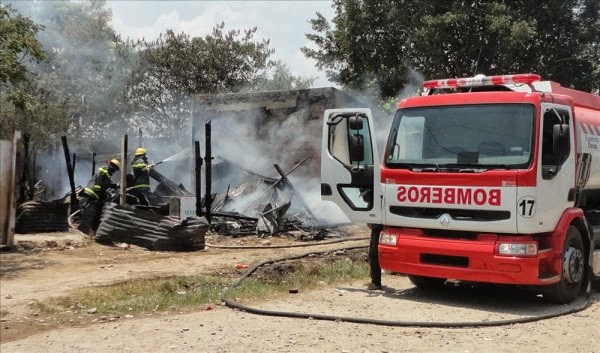 Los fondos para los bomberos siguen en el eje de la polémica