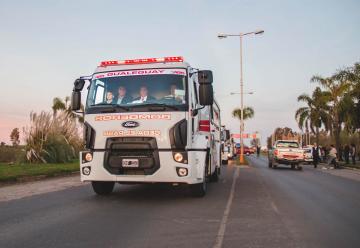 Bomberos de Gualeguay recibio nueva unidad OKm