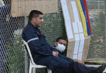 Dos bomberos inician huelga de hambre
