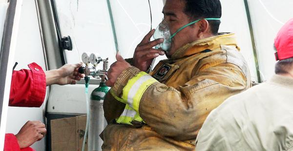 Incendio desvela falencias crónicas de los bomberos