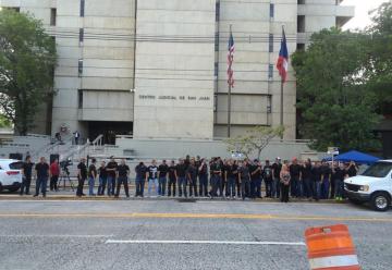 Bomberos en pie de lucha por sus derechos