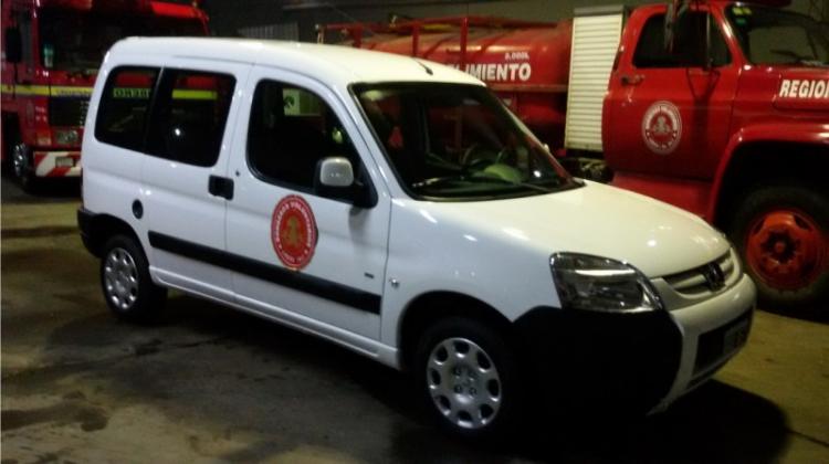 Bomberos Voluntarios de Lobos presentaron dos nuevas unidades