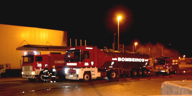 Siete bomberos y un policía heridos tras una fuga de amoniaco en el Algarve