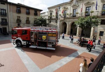 Miranda estrena un camión autobomba O Km