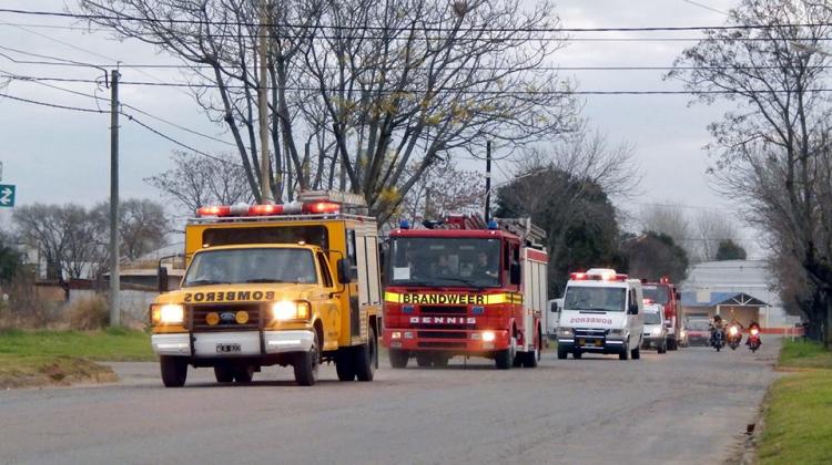 Bomberos Voluntarios de Elortondo tienen nueva autobomba