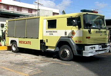 Suspenden miembros del cuerpo de bomberos en San Pedro de Macorís